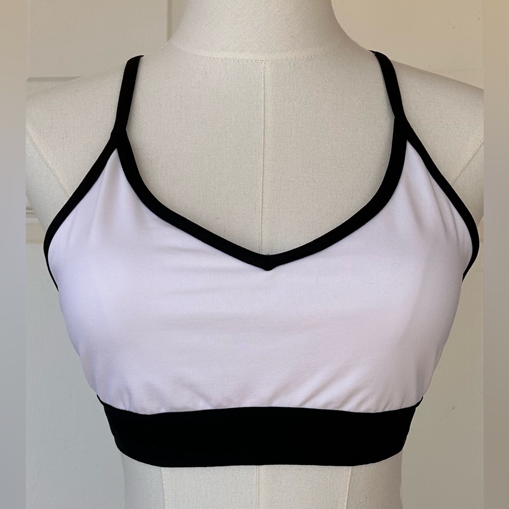 Pink VS Ultimate Lined Sports Bra‎ Adjustable Strap Medium